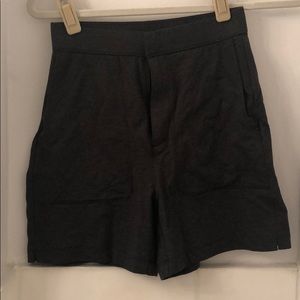 Lululemon labs high waisted shorts size 2